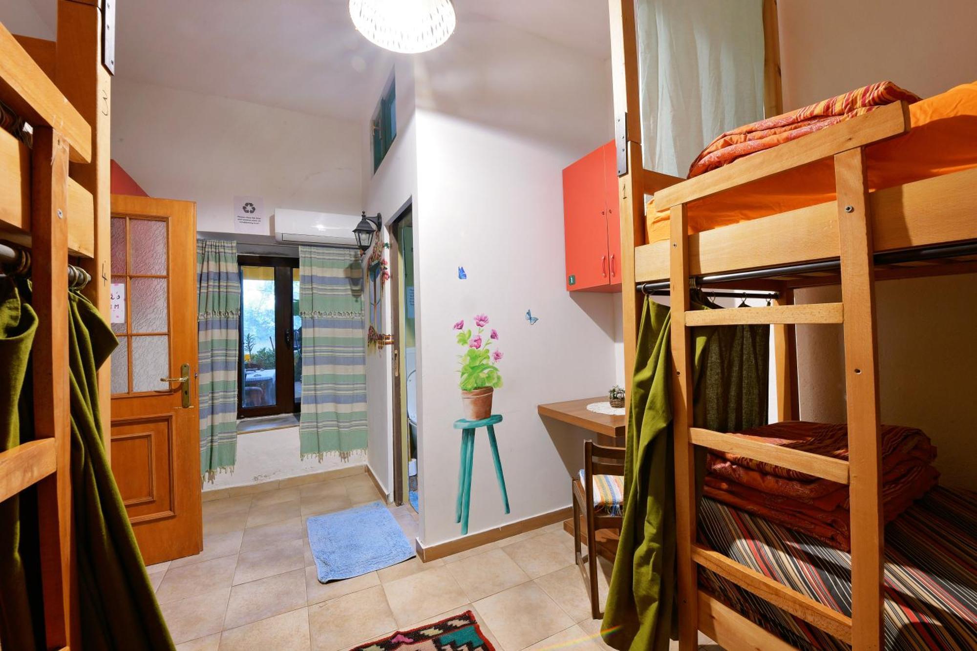 Mi Casa Es Tu Casa - Shkodra Backpackers Hostel Eksteriør billede