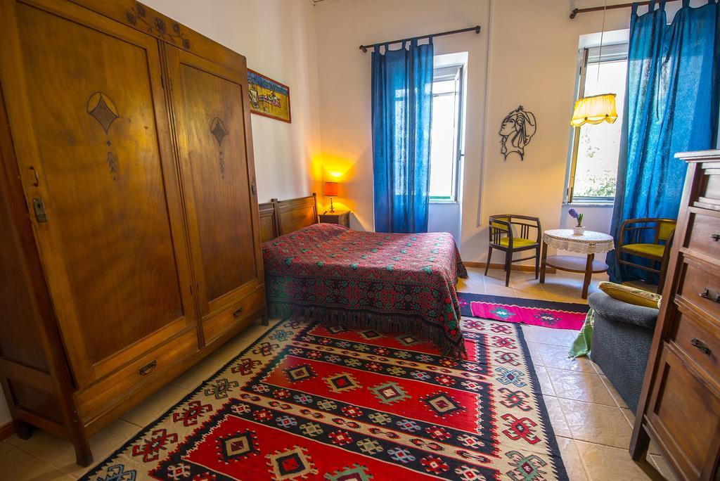 Mi Casa Es Tu Casa - Shkodra Backpackers Hostel Eksteriør billede
