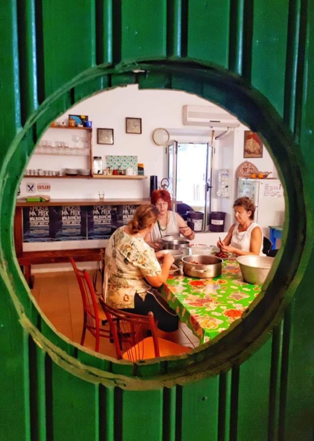 Mi Casa Es Tu Casa - Shkodra Backpackers Hostel Eksteriør billede